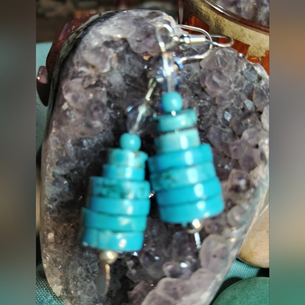 ✔️ LOWEST PRICE POSSIBLE.💯SOLID STERLING 💯,MOJAVE TURQUOISE EAR HYPOALLERGENIC